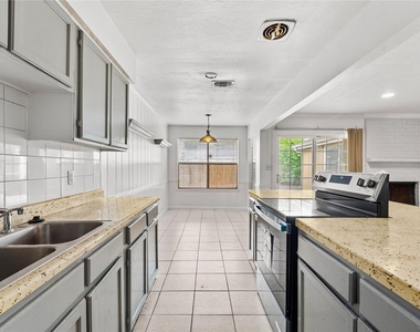 6327 Lynkat Lane - Photo Thumbnail 10