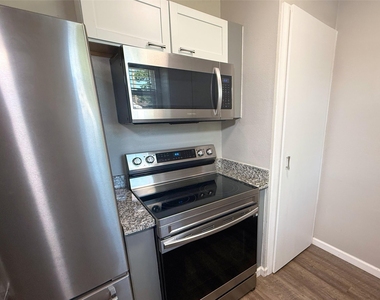 307 Bellmar Lane - Photo Thumbnail 7