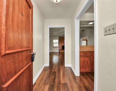 8407 Kirchner Road - Photo Thumbnail 2