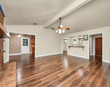 8407 Kirchner Road - Photo Thumbnail 6