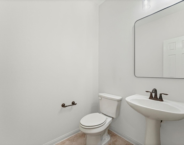 133 E Montfair Boulevard - Photo Thumbnail 7