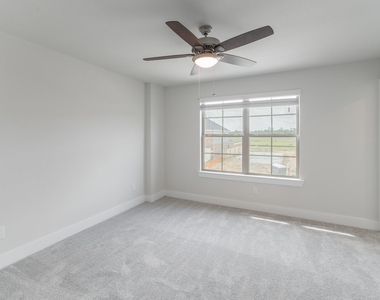 10539 Preserve Way - Photo Thumbnail 24