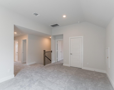 10539 Preserve Way - Photo Thumbnail 21
