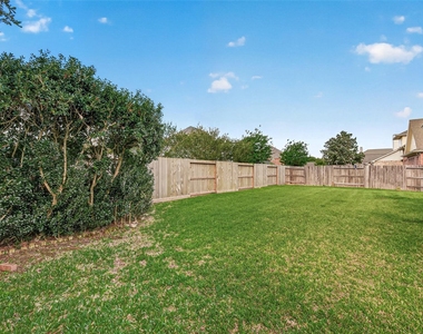6726 Hathaway Lane - Photo Thumbnail 46