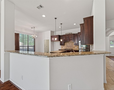 6726 Hathaway Lane - Photo Thumbnail 24