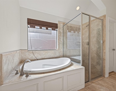 6726 Hathaway Lane - Photo Thumbnail 39