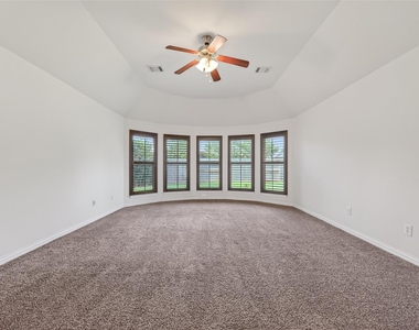 6726 Hathaway Lane - Photo Thumbnail 35
