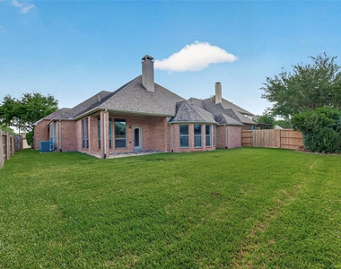 6726 Hathaway Lane - Photo Thumbnail 44