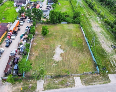 1710 Berry Road - Photo Thumbnail 3