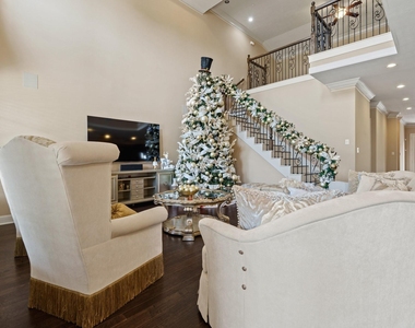 534 Imperial Boulevard - Photo Thumbnail 12