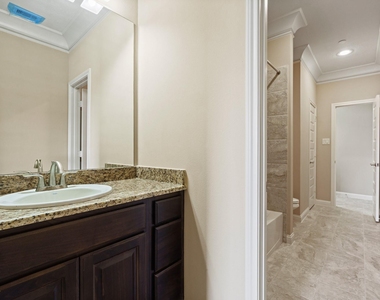 534 Imperial Boulevard - Photo Thumbnail 33