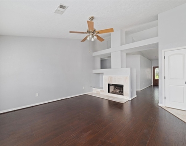 20822 Whitevine Way - Photo Thumbnail 16