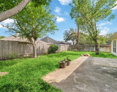 20822 Whitevine Way - Photo Thumbnail 25