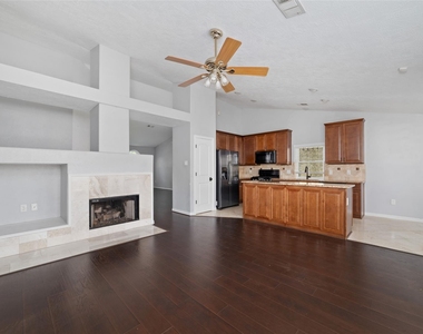 20822 Whitevine Way - Photo Thumbnail 17