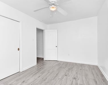 19355 Forest Lane Circle - Photo Thumbnail 16