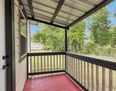 19355 Forest Lane Circle - Photo Thumbnail 5