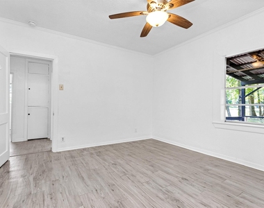 19355 Forest Lane Circle - Photo Thumbnail 22
