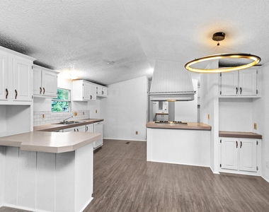 19339 Forest Lane Circle - Photo Thumbnail 15