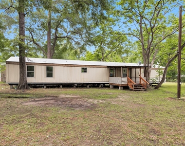 19339 Forest Lane Circle - Photo Thumbnail 3