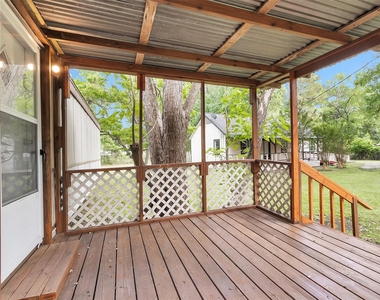 19339 Forest Lane Circle - Photo Thumbnail 7