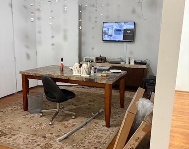 5102 Center Street - Photo Thumbnail 8