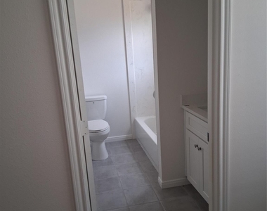 6835 Landor Street - Photo Thumbnail 12
