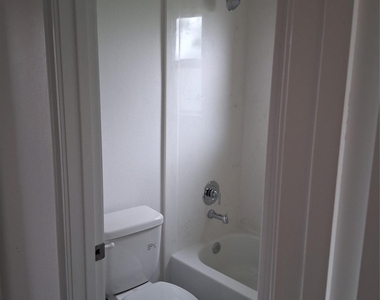 6835 Landor Street - Photo Thumbnail 24