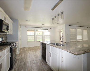 15514 Satsuma Point Court - Photo Thumbnail 7