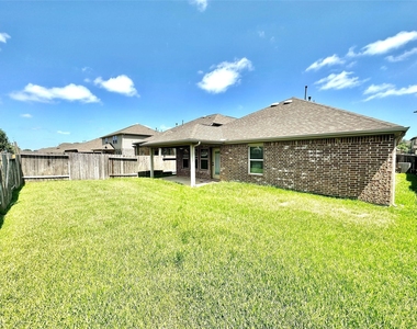 14818 Raleighs Meadow Court - Photo Thumbnail 16