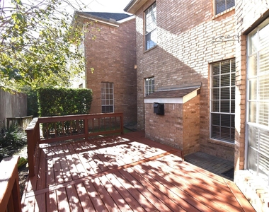 2835 Briarhurst Park - Photo Thumbnail 25