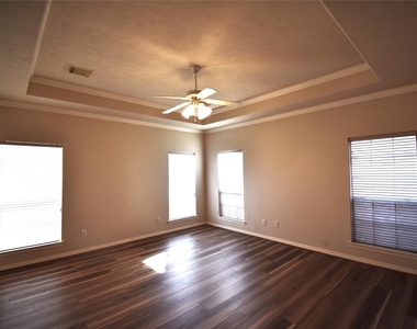 2835 Briarhurst Park - Photo Thumbnail 13