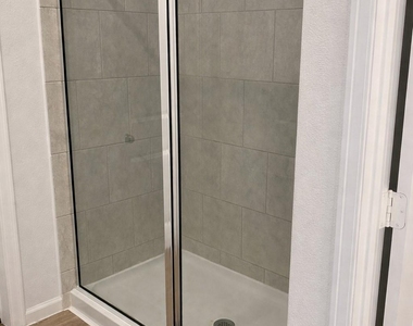 20935 Endeavor Street - Photo Thumbnail 6