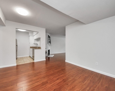 4641 Wild Indigo Street - Photo Thumbnail 9