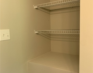4202 Thomas Drive - Photo Thumbnail 17