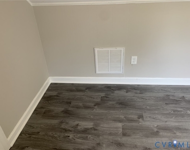 4202 Thomas Drive - Photo Thumbnail 24