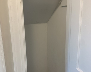 4202 Thomas Drive - Photo Thumbnail 19