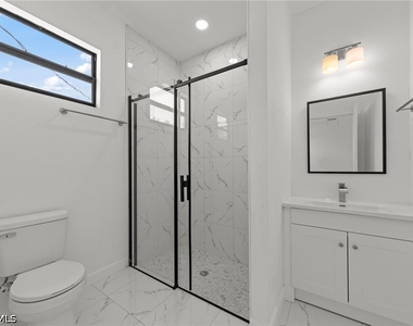 1938 Laverna Avenue - Photo Thumbnail 19