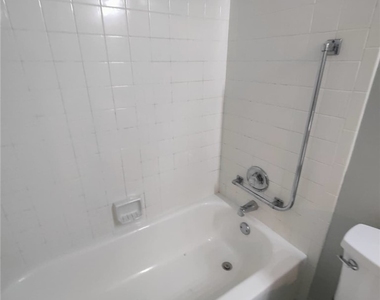 2668 Kings Lake Boulevard - Photo Thumbnail 13