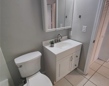 2668 Kings Lake Boulevard - Photo Thumbnail 12