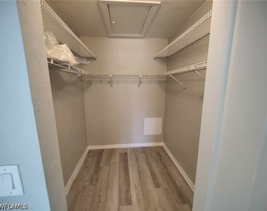 2668 Kings Lake Boulevard - Photo Thumbnail 17