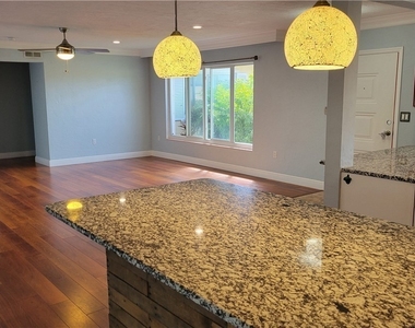 1403 Davis Drive - Photo Thumbnail 9