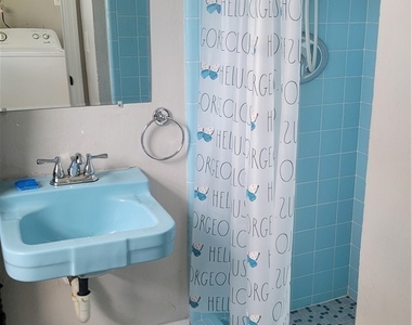 1403 Davis Drive - Photo Thumbnail 25