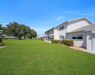 8741 Lueck Lane - Photo Thumbnail 3