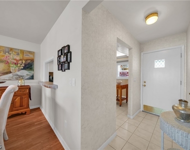 8741 Lueck Lane - Photo Thumbnail 5