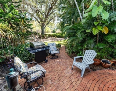 9411 Old Hickory Circle - Photo Thumbnail 27