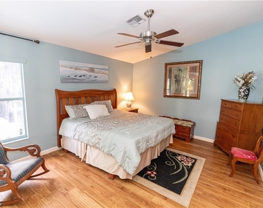 9411 Old Hickory Circle - Photo Thumbnail 21