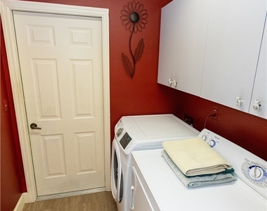 9411 Old Hickory Circle - Photo Thumbnail 20