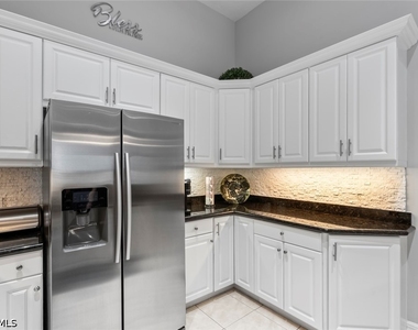 6051 Shallows Way - Photo Thumbnail 14