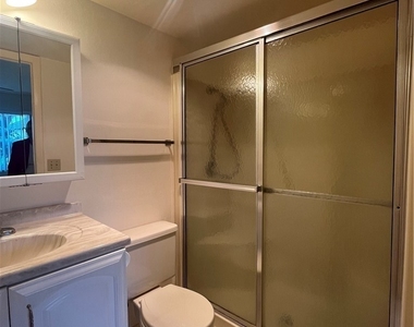1747 Pebble Beach Drive - Photo Thumbnail 8