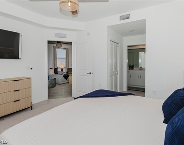 5651 Double Eagle Circle - Photo Thumbnail 16